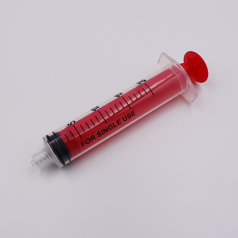 disposable syringe (8)