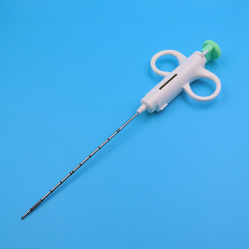 Semi-automatic biopsy needle (17)